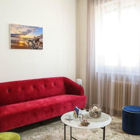 Bed and Breakfast Le Mansardine Васто Экстерьер фото