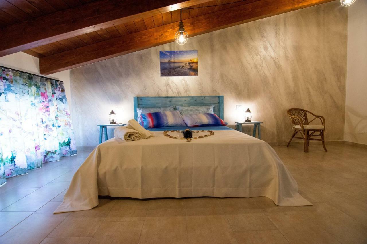 Bed and Breakfast Le Mansardine Васто Экстерьер фото